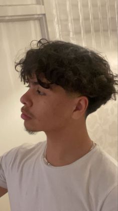 Low Taper With Wavy Hair, Wavy Edgar Haircut, Low Taper Fade Haircut Long Wavy Hair, Low Taper Fade Wavy Hair Men, Taper Haircut Wavy Hair, Low Taper Medium Hair Men, Low Mid Taper Fade, Longer Curly Mens Hair, Low Taper Fade Haircut Front View