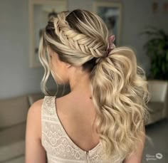 Short Braided Hairstyle, Elegant Ponytail, Wedding Hair Inspiration, Mermaid Hair, Everyday Hairstyles, Party Hairstyles, Hair Pictures, Bride Hairstyles