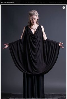 Nokken Maxi Dress by Sisters of the Black Moon... Only $290... If I only had the money... Greek Aesthetic, Parisienne Chic, Black Moon, Geek Chic, Dark Fashion, Coven