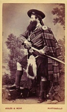 Campbell Clan, Scottish Dress, Vintage Scotland, Scotland History, Scottish History, Scottish Kilts