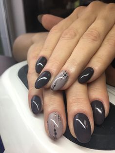 Blush Nails Acrylic, Nail Ideas Neutral, January Nail Ideas, Beautiful Nails Design, Bio Gel Nails, January Nail, Gold Gel Nails, Shellac Nail Designs, Grey Nail Designs