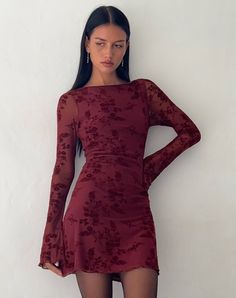 Red Print Hoco Dress, Cheap Floral Print Holiday Dress, Party Dresses Fall Colors, Vegas Dress Long Sleeve, Cheap Elegant Mini Dress For Fall, Fall Party Dresses 2022, Winter Party Dresses Lace, Cheap Burgundy Dress For Night Out, Long Sleeve Starstruck Dress