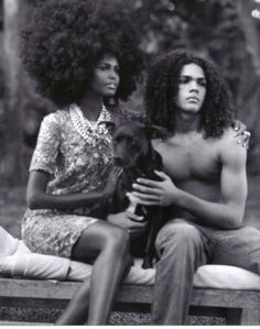 Curly Hair 70s, 70s Men, Natural Hair Beauty, Black Natural Hairstyles, Long Curly Hair, Long Curly, Afro Hairstyles