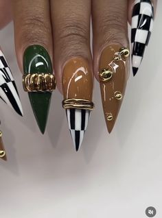 October Nails Halloween, Nail Art Aesthetic, Nail Colors Fall, October Nails, Dope Nail Designs, Nails Halloween, Trendy Nail Design, Nails Fall, Fall Nail Colors