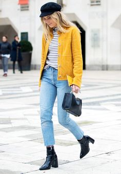 Lucy Williams Yellow Cardigan Outfits, Yellow Top Outfit, Yellow Cardigan, Petite Style, Yellow Jacket, Cardigan Outfits, Famous Fashion, Street Style Chic