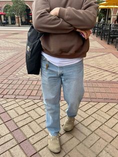 Grey Boston Birkenstock Outfit, Men’s Clogs Birkenstock, Birkenstock Clog Outfit Men, Men’s Birkenstock Boston Outfit, Men’s Birkenstocks, Styling Boston Birkenstocks, Boston Clogs Outfit Winter, Mens Boston Birkenstocks Outfit, Bostons Birkenstock Outfit