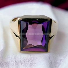 NATURAL AMETHYST GEM WEDDING BAND RING PERFECT GIFT FOR MEN Item Description:- MATERIAL-Silver METAL PURITY- 925 Sterling Silver GEMSTONE- Amethyst GEMSTONE COLOR- Purple GEMSTONE SHAPE- Baguette Cut GENDER- Female,Male BIRTHSTONE- February JEWELRY TYPE- Ring HEALING PROPERTIES OF GEMSTONE- Amethyst has healing powers to help with physical ailments, emotional issues, and in Energy Healing and Chakra balancing. Amethyst crystal therapies are primarily associated with physical ailments of the nerv Wedding Ring Engraving, February Jewelry, Engraving Ring, Ring Engraving, February Birthstone Ring, Engraved Wedding Rings, Crystal Therapy, Amethyst Gem, Female Male