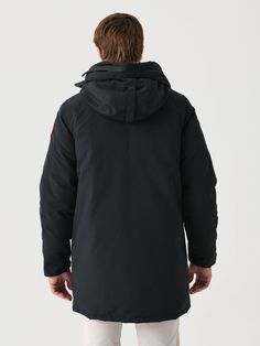 DESCRIPTION:The Langford Parka has been updated with a streamlined hood, additional pockets, and backpack straps. This stylish urban piece offers a longer length for protection, a storm flap, and interior pockets.FEATURES:Adjustable Tunnel HoodStand Up Collar, Tricot ChinguardRecessed Rib-Knit Cuffs4 Exterior Pockets3 Interior Pockets2-Way Zip Closure, Snap PlacketInterior Backpack StrapsWater-Repellent FinishInsulation: 625-Fill Power Responsibly Sourced Duck DownShell: 83% Polyester, 17% Cotto Black Duck Down Parka With Pockets, Canada Goose Mens Parka, Outdoor Duck Down Parka With Double-lined Hood, Luxury Duck Down Parka With Double-lined Hood, Fitted Outdoor Parka With Double-lined Hood, Canada Goose Parka, Canada Goose Mens, Backpack Straps, Saint Bernard