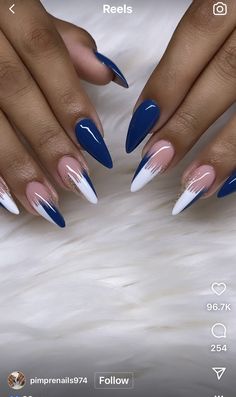 Almond Shaped Nails Designs, Almond Shaped Nails, Natural Nails Manicure, Bridal Nails Designs, Blue Glitter Nails, Minimal Nails Art, Pointy Nails, Wow Nails, Punk Nails