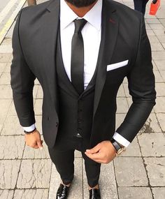 Black Men Suits, Black And White Suit, Black Suit Men, Party Jackets, Mens Fashion Edgy, Designer Suits For Men, Mens Fashion Rugged, Groomsmen Suits