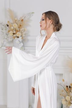 Wedding robe for bride  Long silk robe!   Kimono robe!  Bridesmaid robes! Long Bridal Robe! Bride robe for wedding day! White bridal robe for wedding day! Shower party robe! Wedding kimono robe for wedding day! White bridal robe ! Bridesmaid robes bridal party robes! Long Brida Robe is made of high-qualiry silk satin.  Beautiful dressing gown with a train on the floor! When you have one of the most important wedding day in your life, everything should be perfect! You probably planned every minut Bridal Kimono Robe, Robe For Bride, Floor Length Robe, Long Silk Robe, White Bridal Robe, Long Bridal Robe, Silk Bridal Robe, Bridal Dressing Gown, Silk Bridesmaid Robes