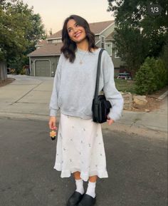 Fall Outfit Casual, 2023 Summer Outfits, Outfits 2023 Summer, Summer Outfits Casual, Fall Travel Outfit, School Sweater, Modest Fits, Outfits 2023, Mode Inspo