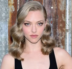 Amanda Seyfried Hair, Lily Collins Hair, Tutorial Hairstyles, Bob Pixie, Wedding Hair Up, Guest Hair, Asian Short Hair, Hairstyles For Medium Hair, Hairstyle Inspiration