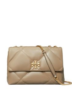 This Tory Burch shoulder bag showcases a refined foldover design with diamond quilting, complemented by a gold-tone logo plaque. An adjustable leather and chain-link strap enhances versatility, while various internal compartments ensure everything stays organized.

- Material: nappa leather  
- Foldover top with magnetic fastening  
- Internal zip-fastening pocket  
- Multiple internal slip pockets Tory Burch Shoulder Bag, Quilted Shoulder Bag, Tory Burch Kira, Designer Shoulder Bags, Tory Burch Bag, Diamond Quilt, Small Shoulder Bag, Quilted Leather, Metallic Logo