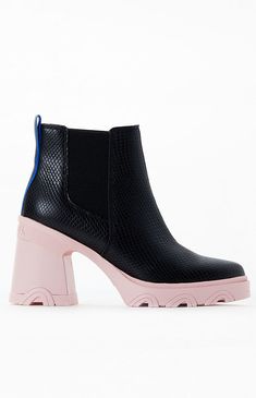 Heel Chelsea Boots, Heeled Chelsea Boots, High Top Boots, Chelsea Boots Women, Wrap Heels, Black Chelsea Boots, Sorel Womens, Sorel Shoes, Platform Heel