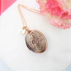 ♥ Flower Locket Charm Necklace Red Copper Locket Charm Photo Frame Charm for Necklace Aval Locket Necklace Birthday Gift Personalized Necklace ♥ You will receive 1 necklace ♥ Flower Locket Charm 24x34x2 mm ♥ Real Rose Gold Plated chain 18 inches ♥ We strive for next day shipping, but we do not ship on Saturdays, Sundays, and Holidays. It may sometimes take a bit longer when we have unusually large volume of orders. Thank you for your patience! ♥♥ For more details on shipping guideline and other Personalized Oval Rose Gold Necklaces, Personalized Oval Rose Gold Necklace, Oval Locket Necklaces For Mother's Day, Mother's Day Oval Locket Necklaces, Rose Gold Flower Jewelry For Birthdays, Rose Gold Flower Jewelry For Birthday, Rose Gold Flower Pendant Locket Necklace Gift, Personalized Adjustable Oval Jewelry, Adjustable Oval Necklace As Gift