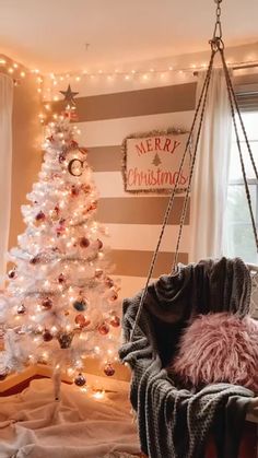 Vsco Room, Room Decor Christmas, Aesthetic Vsco, A White Christmas, Soft Teddy