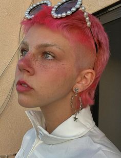 Androgynous Hair, Mullet Haircut, Shot Hair Styles, Short Hair Haircuts, Cut My Hair, Hair Inspo Color, Dream Hair, Aesthetic Hair