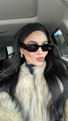 fur coat, prada sunglasses, silver accessories, black headband Black Fur Headband, Sunglasses Winter Outfit, Headband Selfie, Fur Headband Outfit, Long Fur Coat Outfit, Black Fur Coat Outfit, Snow Fits, Prada Coat, Winter Pics