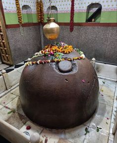 a large pot sitting on top of a table