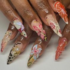 Nail Inspo Flowers, Black Feminity, Long Almond Nails, Flowers Prints, Long Stiletto Nails, Airbrush Nails, Instagram Flowers, Minimal Nails