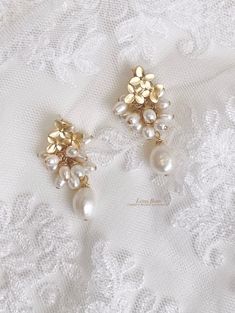 Baroque pearl bridal earrings. Details: -Gold plated findings -Freshwater pearls  -Hand wired In the case you may need your item before the indicated delivery time, or if you are seeking a possible personalisation, kindly consider to contact us, before may formalise your order. Follow us: https://instagram.com/lena_rom_/ http://www.lenarom.com/ https://www.facebook.com/LenaRomHeadpieces/ Pear-shaped White Bridal Earrings For Wedding, Delicate Pearl Earrings For Anniversary, Delicate Bridal Accessories With Pearl Drop For Gift, Pearl Drop Bridal Accessories As Gift, Elegant Baroque Pearl Jewelry For Wedding, Elegant Baroque Pearl Wedding Jewelry, Gold Pearl Jewelry For Bridal Shower, Pearl White Baroque Pearl Drop Bridal Earrings, White Pearl Charm Bridal Earrings For Wedding