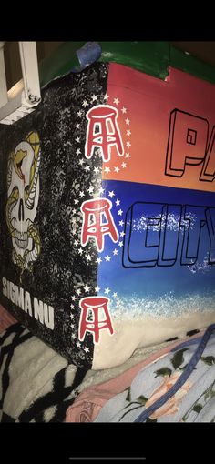 there is a surfboard that has been painted on it