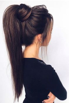 pony tail hairstyles simply modern volume textured on long dark hair_vera Wedding Forward Hair, Tail Hairstyles, Cute Ponytail Hairstyles, Hairstyles Casual, Braids Men, Braid Videos, Hairstyles Theme, Hairstyle Easy