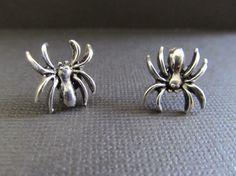 Silver Spider Stud Earrings by IrisJane on Etsy Spooky Earrings, Silver Butterfly Earrings, Itsy Bitsy Spider, Spider Earrings, Pretty Accessories, Earrings Halloween, Blanket Sweater, Butterfly Earrings Stud, Halloween Cute