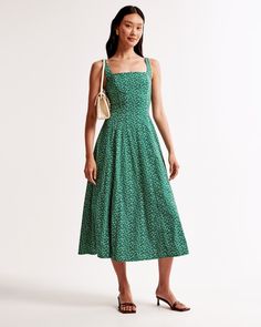 Women's Fit & Flare Stretch Midi Dress | Women's Dresses & Jumpsuits | Abercrombie.com Japan Capsule Wardrobe, Midi Flare Dress, Clothing Sewing Patterns, Wedding Dress Code, Dress Code Wedding, Italy Outfits, Dress Shopping, Outfit Dress, When I Grow Up