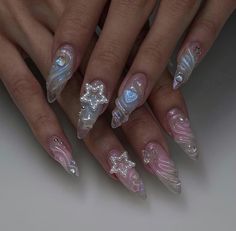 Y2k Nails With Gems, Jellyfish Acrylic Nails, Cute Aura Nails, Water Acrylic Nails, Jellyfish Nail Art, Siren Nails, Jellyfish Nails, Aquarium Nails