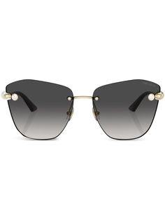 Introducing Jimmy Choo JC4004HB sunglasses, a symbol of elegance and timeless style. The butterfly frame shape is crafted from metal in pale gold color, exuding sophistication. The gradient grey lenses provide both style and protection, while the unique cut design adds an extra touch of allure to these exquisite shades. Elevate your look with this exquisite fusion of craftsmanship and contemporary flair that reflects the essence of Jimmy Choo's iconic aesthetic. Iconic Aesthetic, Metal Butterfly, Chanel 2, Butterfly Frame, Iconic Bags, Demi Fine Jewelry, Pale Gold, Gold Sunglasses, Crystal Embellishment