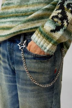 Star Clasp Wallet Chain | Urban Outfitters Chain Outfit, Masculine Outfits, Chain Pants, Wallet Chains, Pant Chains, Streetwear Accessories, Chic Bracelet, Mens Outfit Inspiration, Mens Accessories Jewelry