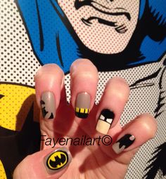 Batman nail art Batman Nails Acrylic, Batman Inspired Nails, Deadpool And Wolverine Nail Art, Dc Comics Nail Art, Dc Nails, Short Acrylic Spider-man Nails, Batman Nail Art, Comic Nails, Batman Nails