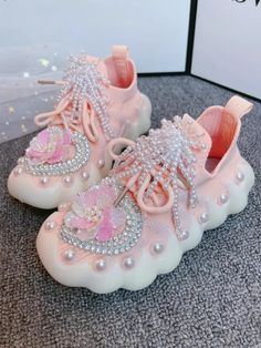 Mia Belle Girls Pearl-Embellished Knit Sneakers | Shoes By Liv & Mia Diy Pearl Sneakers, Luxury Lace-up Custom Sneakers With Rhinestones, Casual Outfits Sporty, Looks Streetwear, Bling Converse Toddler, Pearl Embellished Lace-up Wedding Sneakers, Embellished Sneakers, Bling Baby Shoes, Outfits Sporty