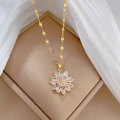 45681725178101 Necklace Shirt, Trendy Style Fashion, Daisy Pendant, Long Tassel Necklace, Sunflower Pendant, Party Necklace, Luxury Necklace, Flower Pendant Necklace, Long Pendant Necklace