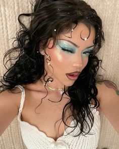 #sirenmakeup #siren #sirenita Ethereal Makeup, Dope Makeup, Cute Makeup Looks, Creative Makeup Looks, Halloween Makeup Looks, December 8, Blue Eyeshadow