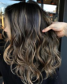 Hair Color 2017, Dirty Blonde Hair, Brunette Balayage Hair, Strawberry Blonde Hair, Hair Done, Brown Hair Balayage, Hair Shades, Brown Blonde Hair, Ombre Hair Color