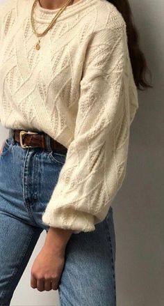 Comfy Jeans Outfit, Mode Chanel, 90's Fashion, 90s Outfit, Outfit Jeans, Mode Inspo, Inspired Outfits, 가을 패션