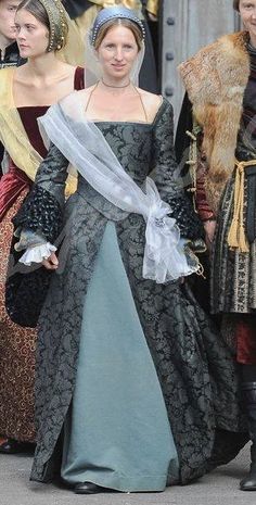 Lady In Waiting Dress, Wolf Hall, Sca Garb, Historical Clothes, Grey Gown, Historical Costuming