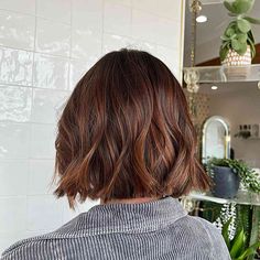 Short Brown Hair Above Shoulders, Balayage Bob Hair Brunettes, Short Brown Hair With Auburn Highlights, Auburn Hair Balayage Brown, Short Hair Auburn Highlights, Bob Balayage Hair, Auburn Bob Hair, Auburn Babylights On Brown Hair, Short Auburn Curly Hair