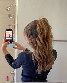 Preppy Hairstyles, Hot Hair Styles, Hair Stylist Life, Easy Hairstyles For Long Hair, Hair Inspo Color, Hairstyles For School, Aesthetic Hair