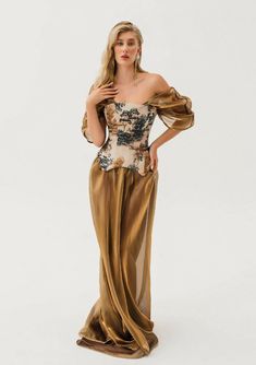 Liquid Gold Kimono Robe Like Dress, Wierd Dress Design, Fairy Maid Of Honor Dress, Dress And Armor, Goddesscore Fashion, Roman Fashion Modern, Potioneer Aesthetic, Precolonial Philippines Fashion, Modern Rococo Fashion