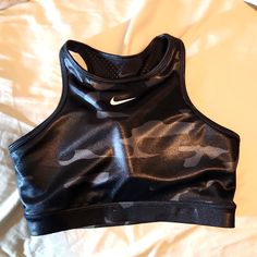 Nike Brand New Swoosh Bra Training Bra Or Swimming Bra Nike Black Fitted Sports Bra, Fitted Black Nike Sports Bra, Nike Bra, Nursing Sports Bra, Small Bra, Front Zip Sports Bra, Strappy Sports Bras, Nike Brand, Seamless Sports Bra