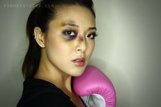 Boxer Makeup, Injury Makeup, Boxer Girl, Fighter Costume, Unique Halloween Makeup, Halloween Makeup Clown, Halloween Costum, Black Eye Makeup, Creepy Halloween Makeup