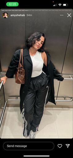 Amy Shehab, Pinterest Pretty, Boss Fashion, Swishy Pants, Classy Baddie, Outing Outfit, Airport Fits, Cherry Nails, Post Grad