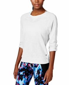 AUTHENTIC New Calvin Klein Performance Women's Raglen Sleeve Banded Active Tee PF6T3899 **Please note color may vary due to flash or personal monitor settings.  If you have any questions, please contact us.  **All items are considered a final sale. In the event there was an error in the listing or the item sent is significantly not as described a refund will be made available.  There's room to move or relax with the figure-flattering Calvin Klein Performance T-shirt. Features: New with Tag Color Raglan Long Sleeve, Three Quarter Sleeve Tops, Cool Breeze, Top Clothing, Sweater Fashion, Three Quarter Sleeves, Quarter Sleeve, Active Wear For Women, Three Quarter