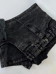 Denim Shorts Y2k, Shorts Y2k, Black Panels, Black Denim Shorts, Y2k Fashion, Hip Length, Womens Bottoms, Denim Shorts, High Waist