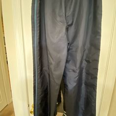 New Women Wind Breaker’s Pants. Size 12. Dark Blue. Gap Full Length Bottoms With Pockets, Gap Blue Pants With Pockets, Gap Blue Bottoms With Pockets, Blue Gap Pants With Pockets, Blue Gap Bottoms With Pockets, Athletic Tights, Gap Maternity, Cozy Pants, Pink Workout