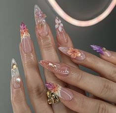 3d Flower Nails Stiletto, White French Tip Nails With Design Summer, Aesthetic Nail Pics, Summer Theme Nails, Pink Themed Nails, Single Nail Design, Spring Themed Nails, Floral Wedding Nails, Feminine Nail Designs